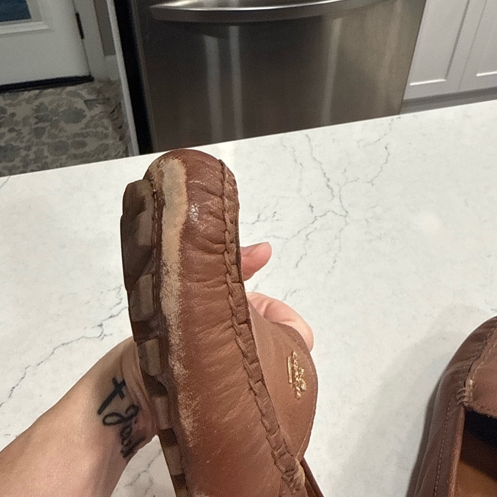 Coach Leather Loafer Flats Gold Logo Women's Size 10B Preppy - Picture 14 of 16